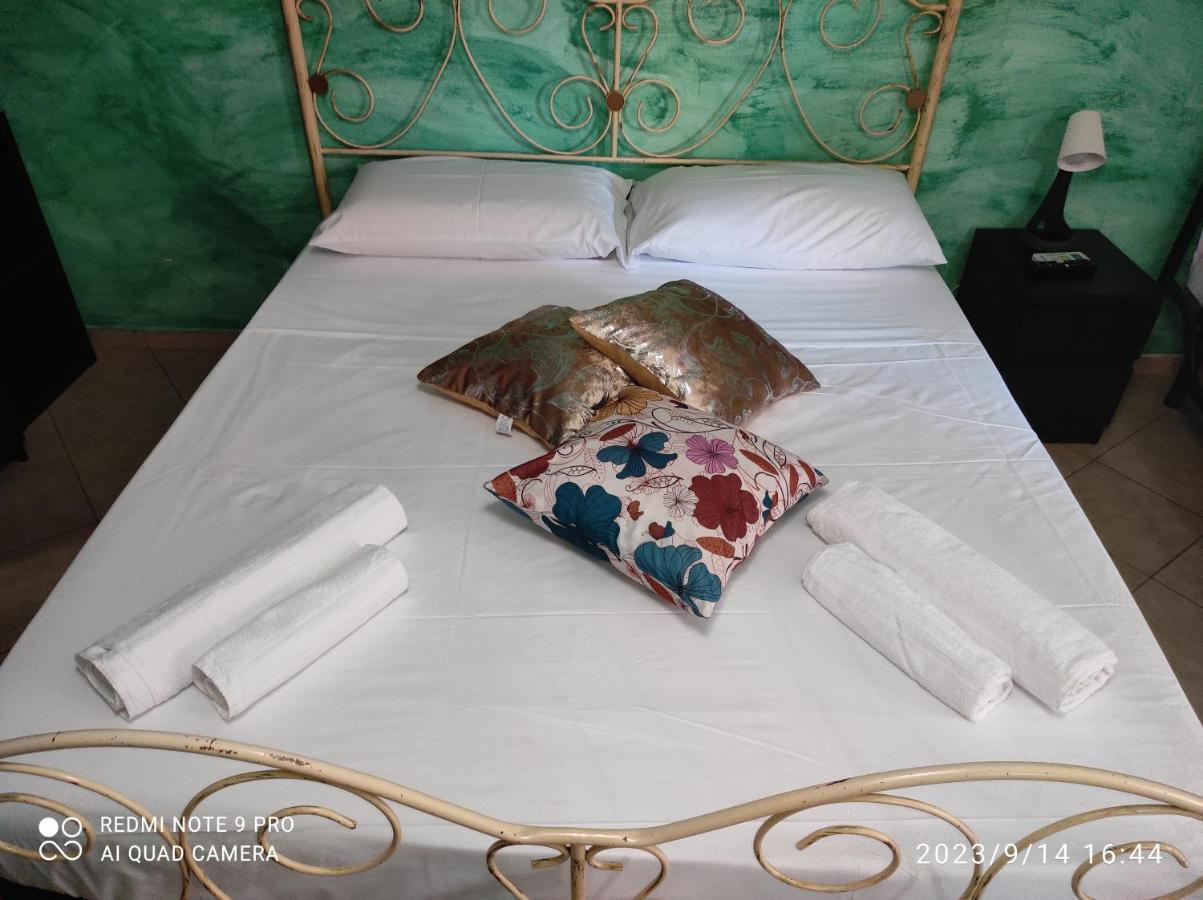 Bed and Breakfast Valenti Katánie Exteriér fotografie