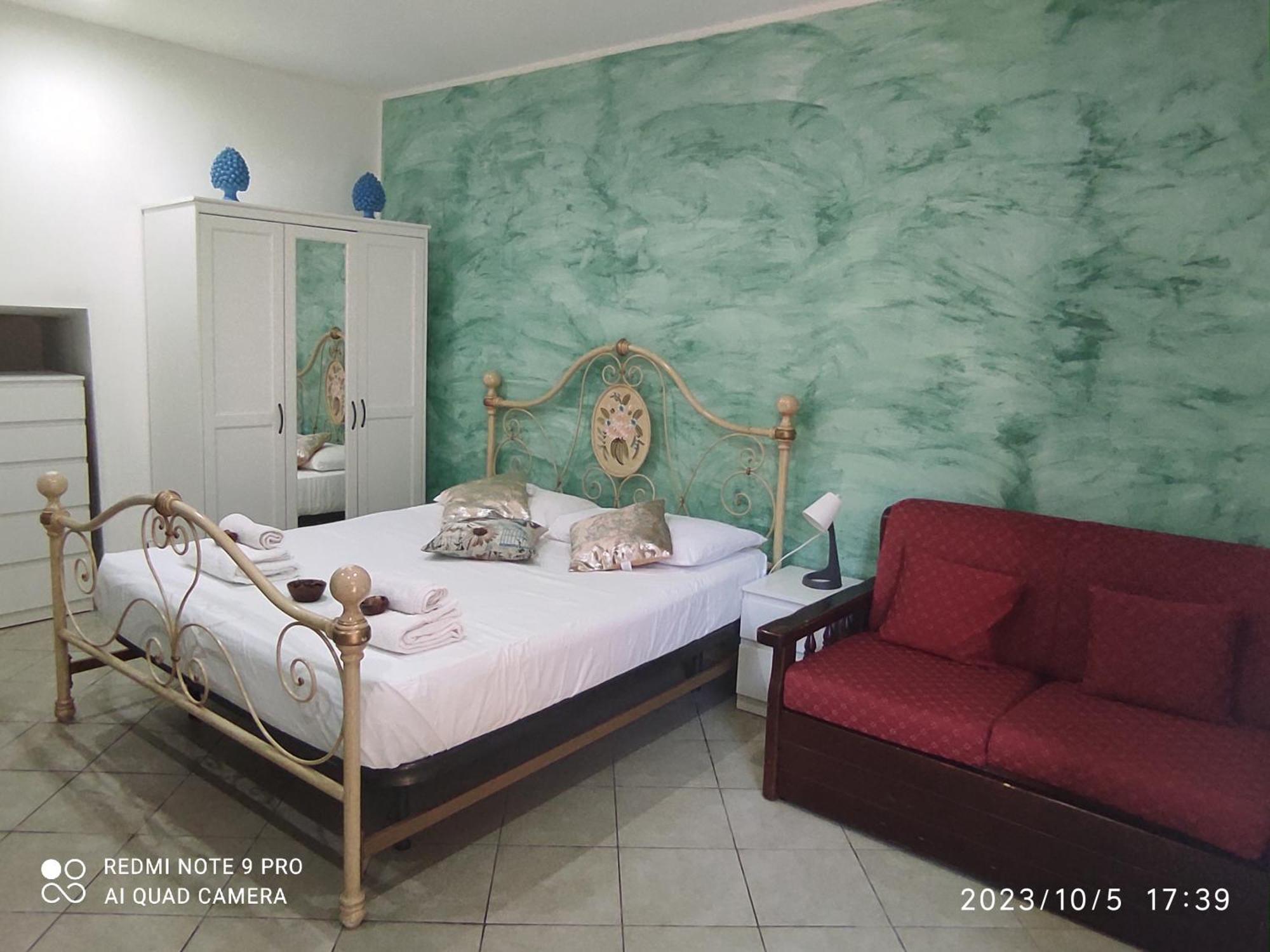 Bed and Breakfast Valenti Katánie Exteriér fotografie